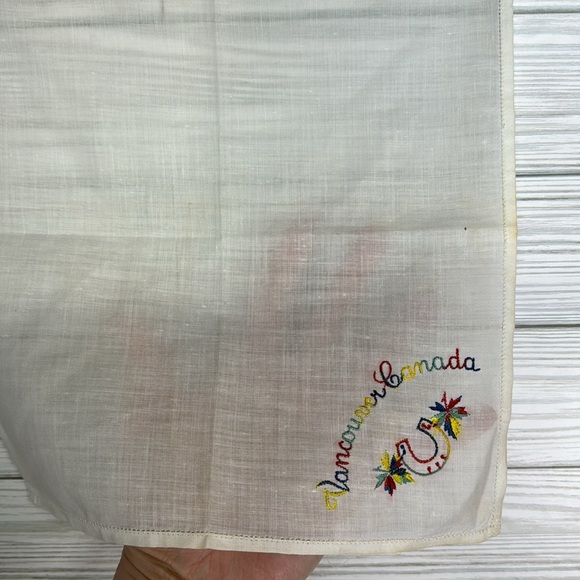 Vancouver Canada vintage handkerchief - Picture 5 of 9